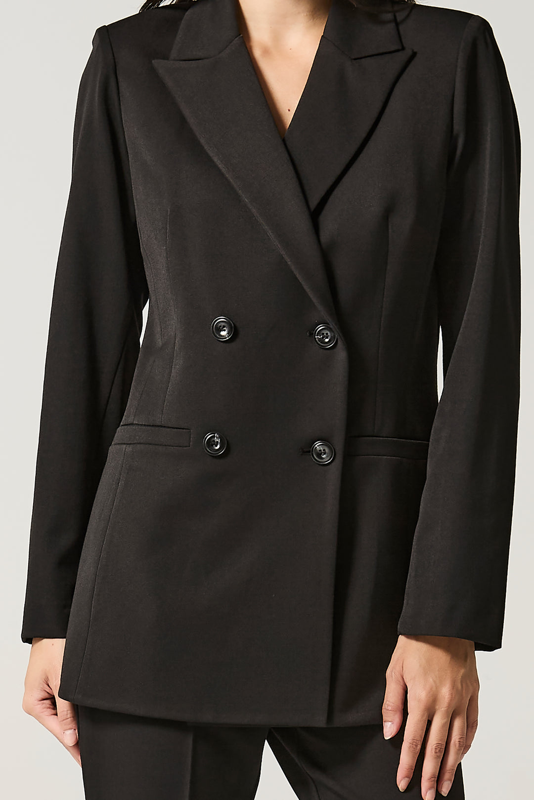 Blazer doppiopetto con revers a lancia