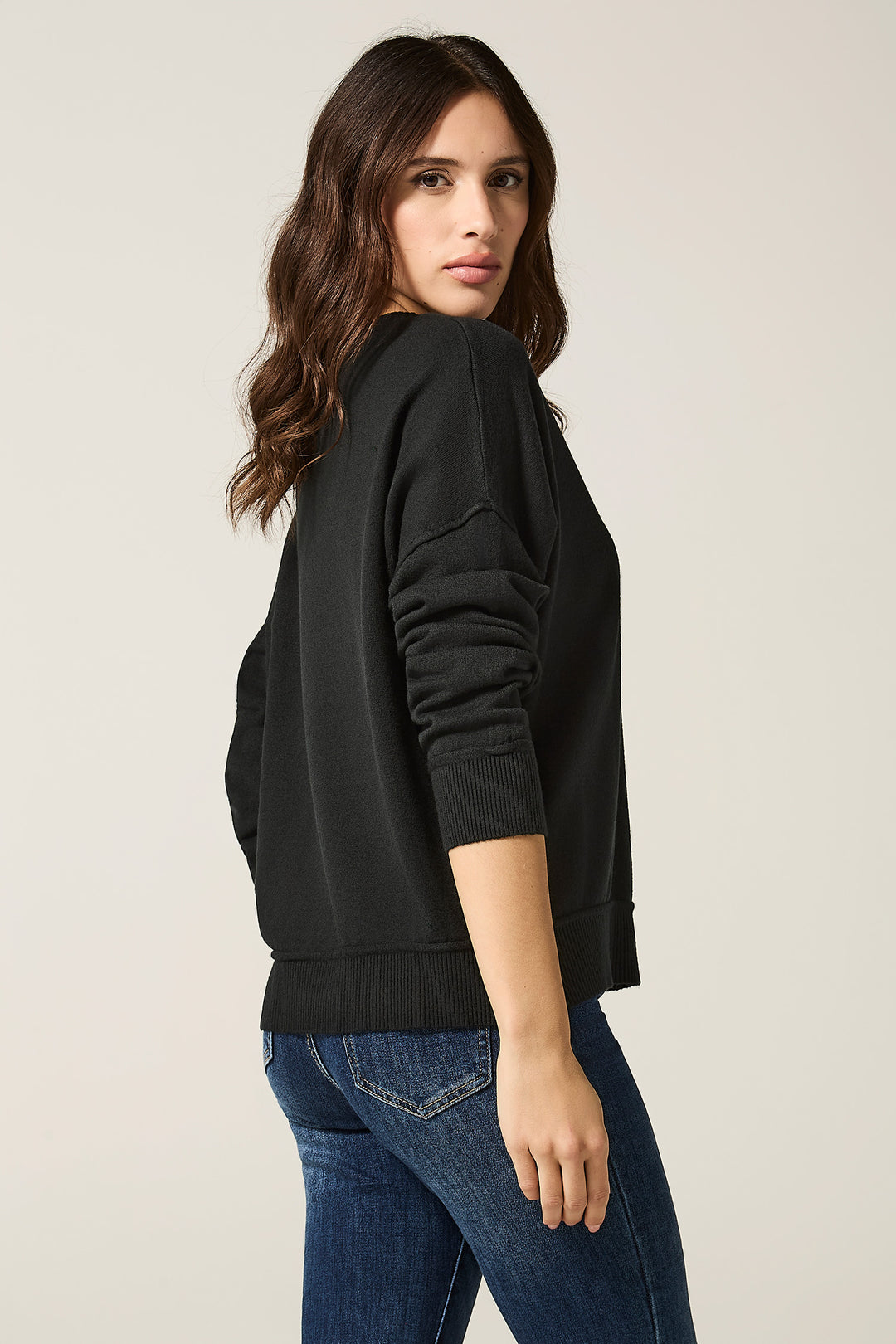 Maglia girocollo con bordino in rilievo