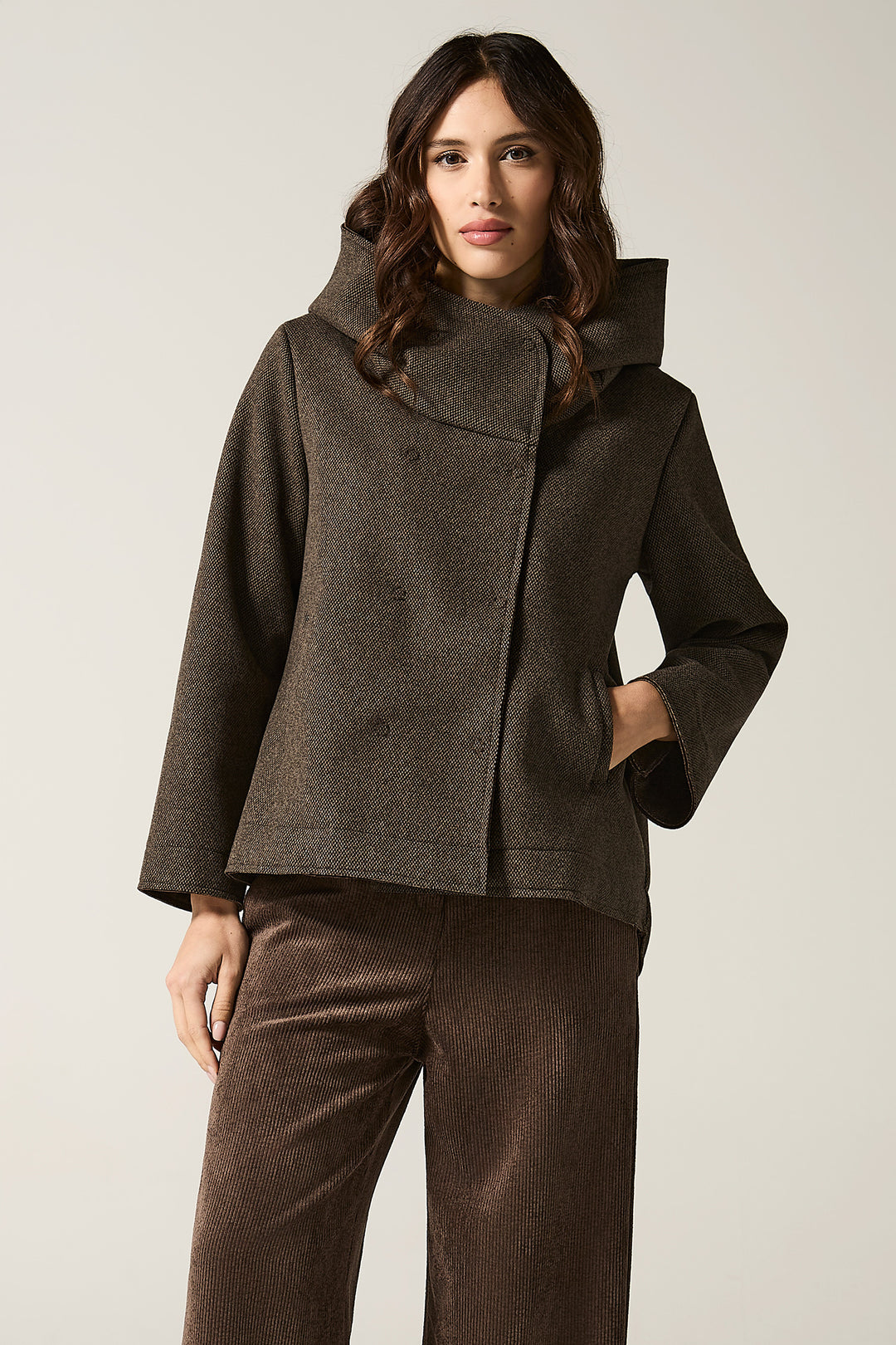 Giaccone doppiopetto collo a cratere