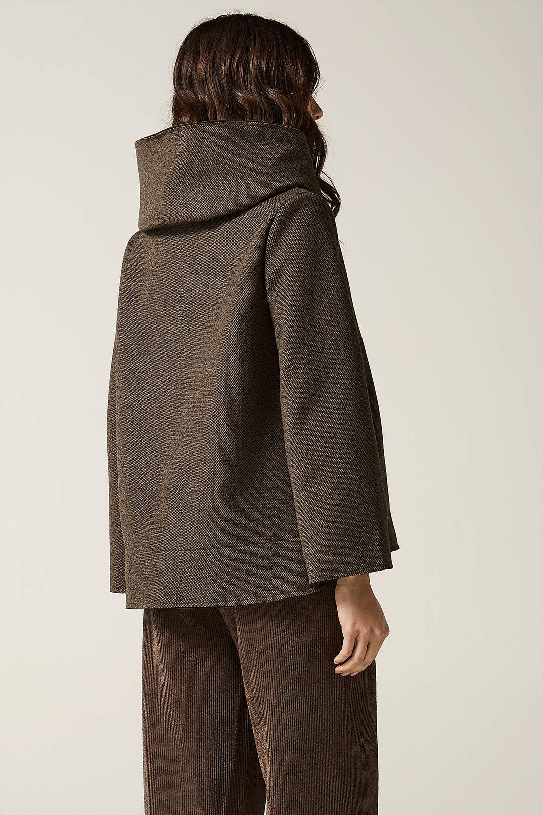 Giaccone doppiopetto collo a cratere