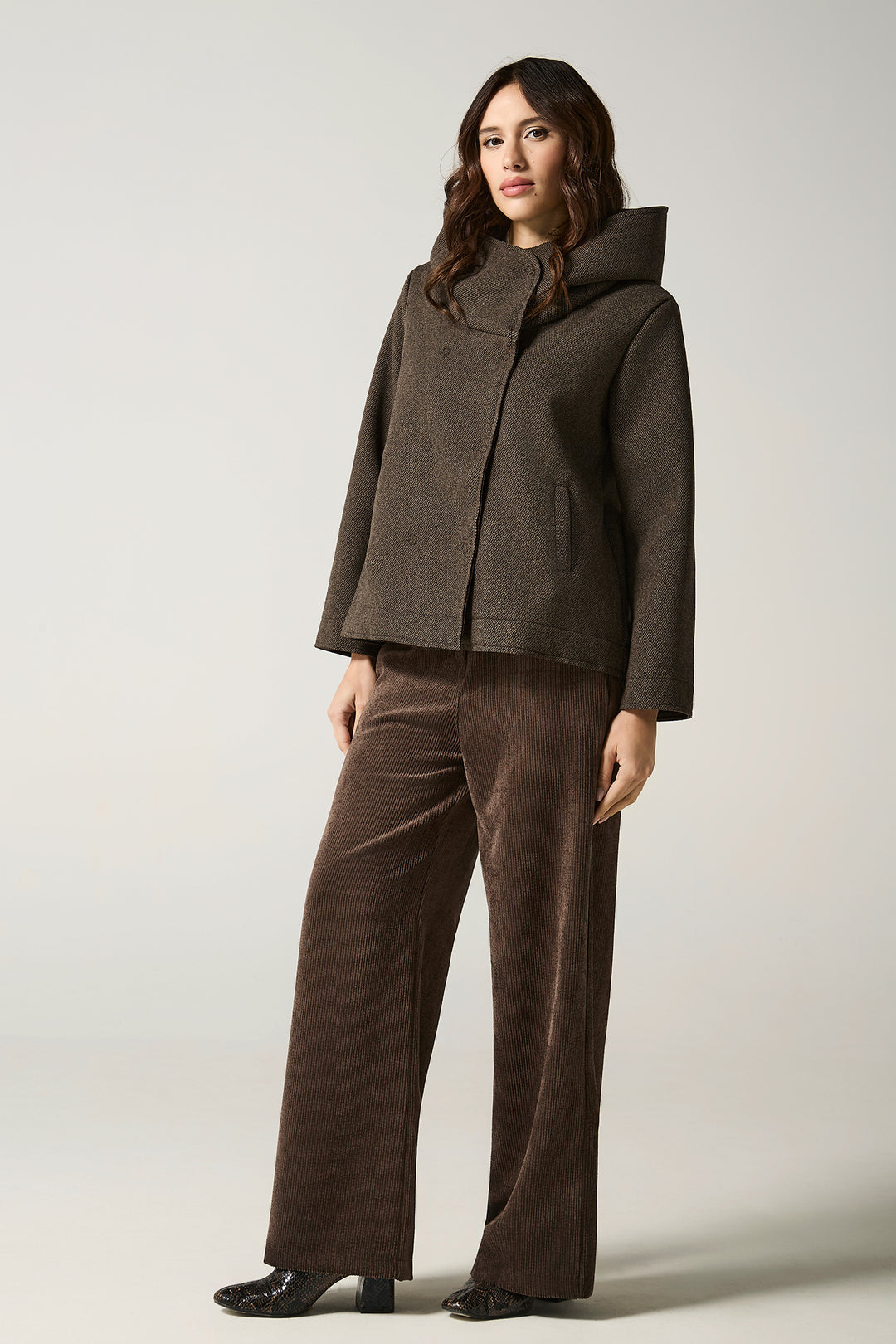 Giaccone doppiopetto collo a cratere