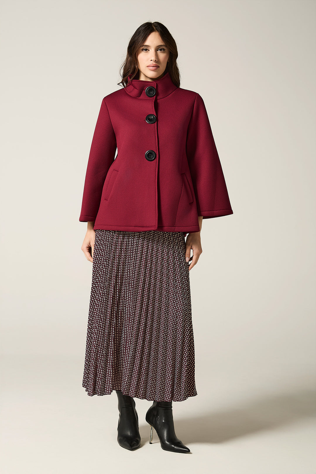 Giaccone in neoprene a 3 bottoni