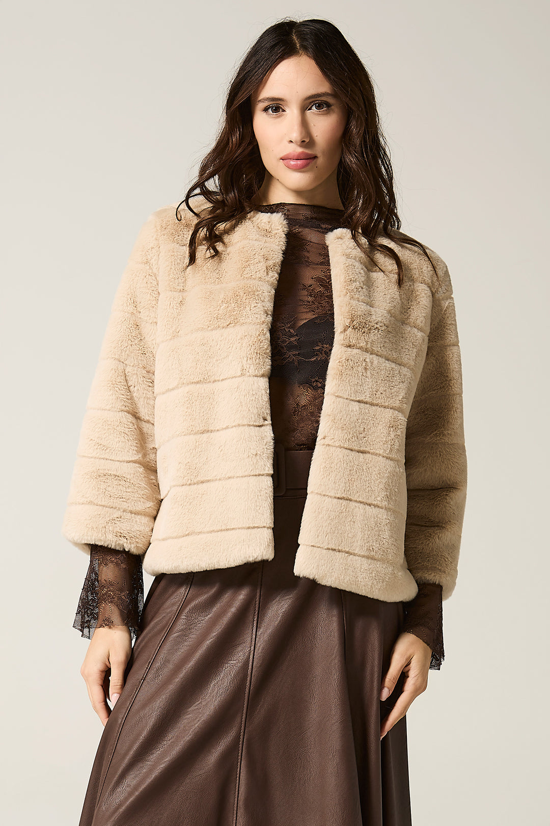 Giacca in ecopelliccia