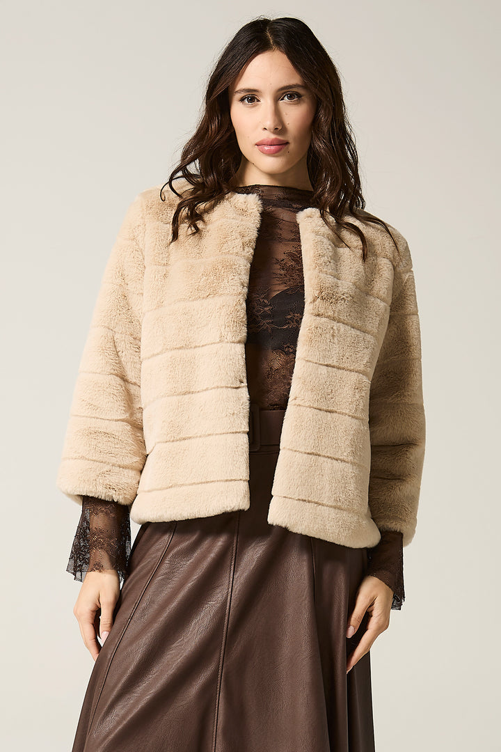 Giacca in ecopelliccia