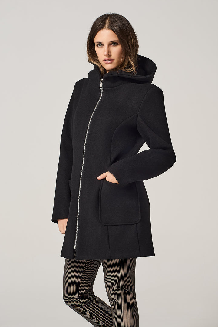 Cappotto midi in panno con cappuccio