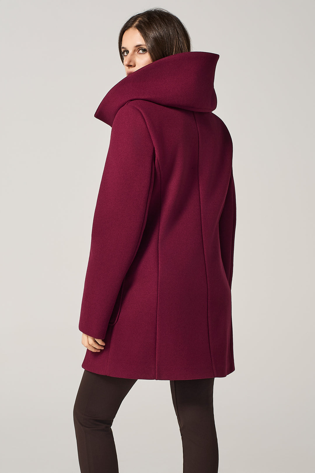 Cappotto midi in panno con cappuccio