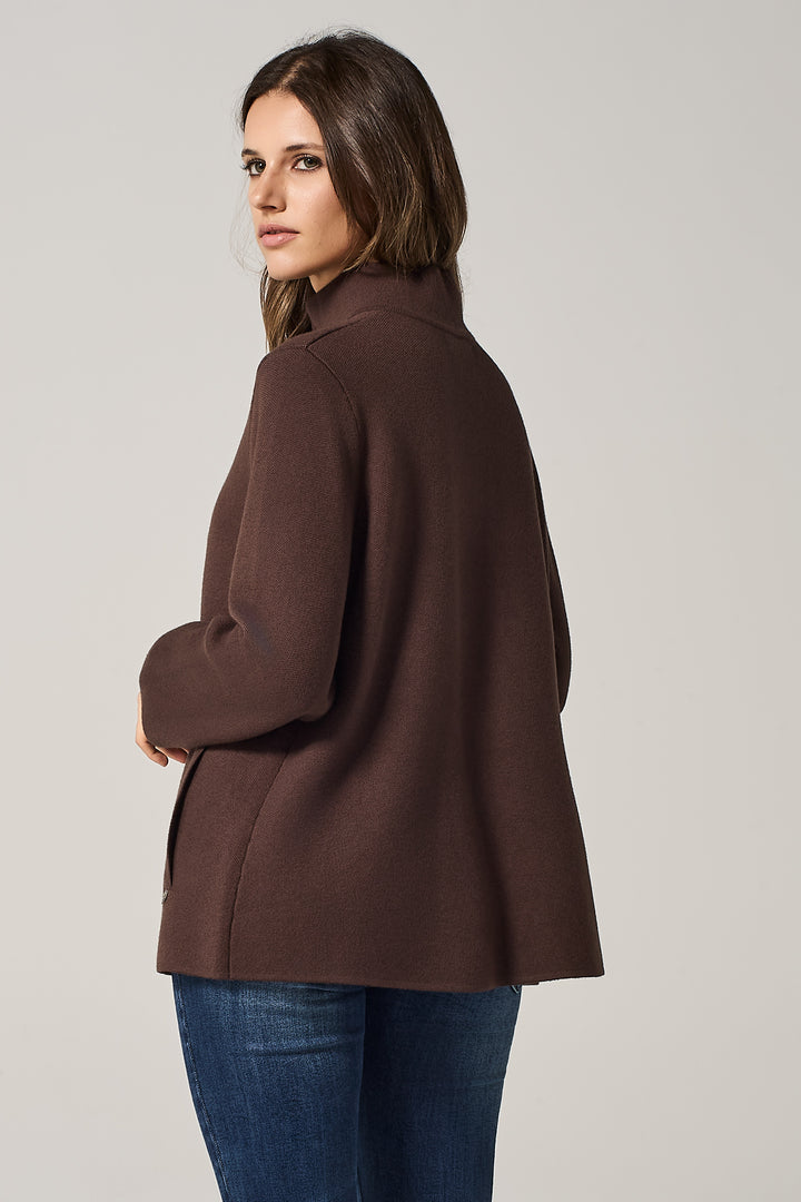 Giacca in maglieria con bottoni