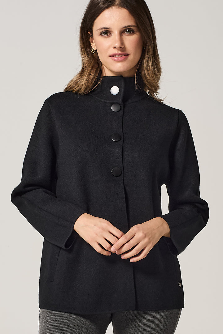 Giacca in maglieria con bottoni