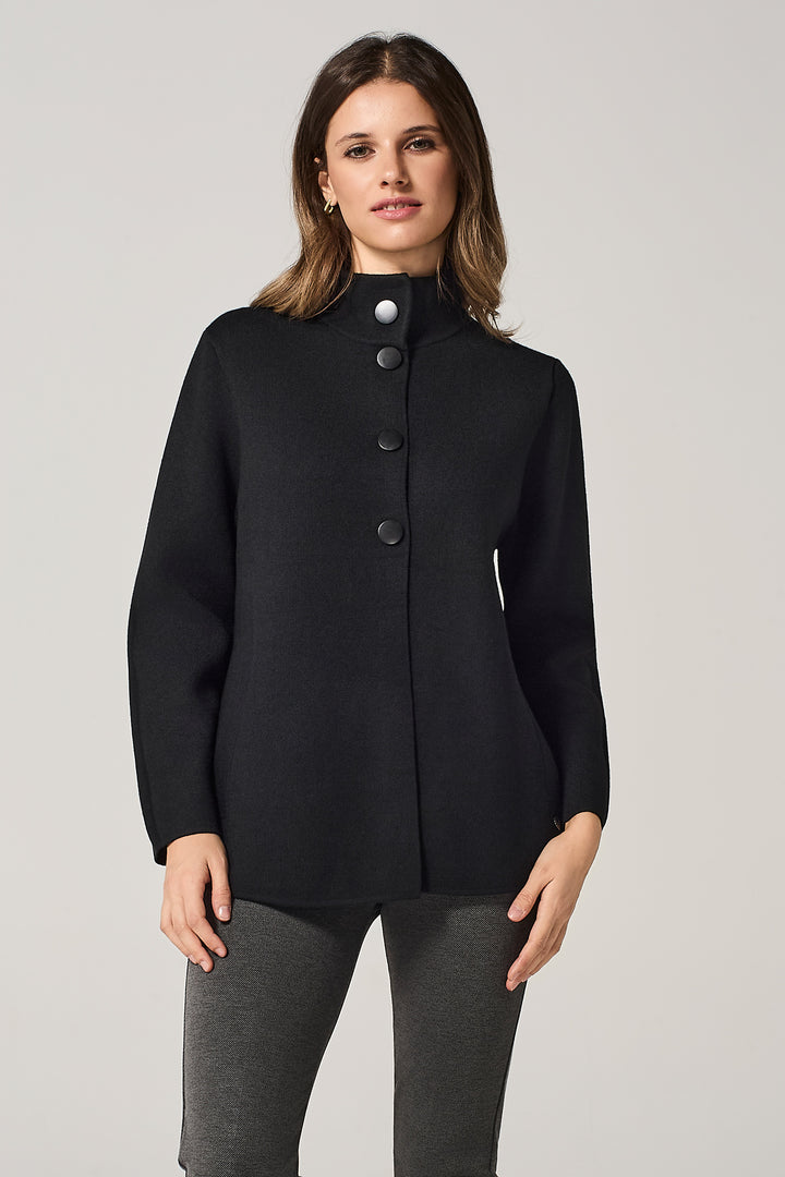 Giacca in maglieria con bottoni