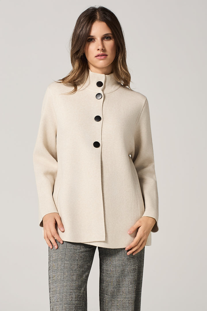 Giacca in maglieria con bottoni