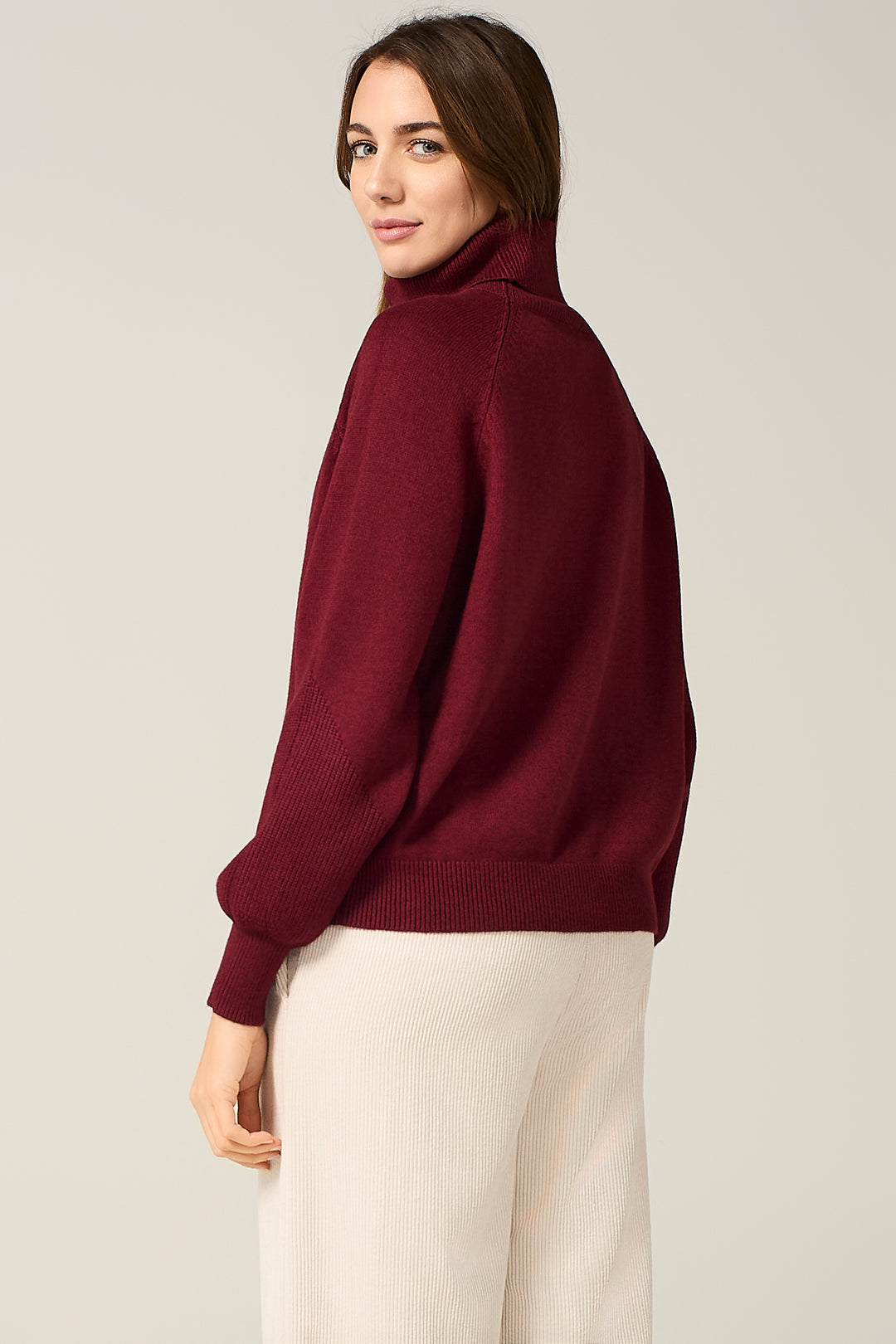 Maglia dolcevita raglan