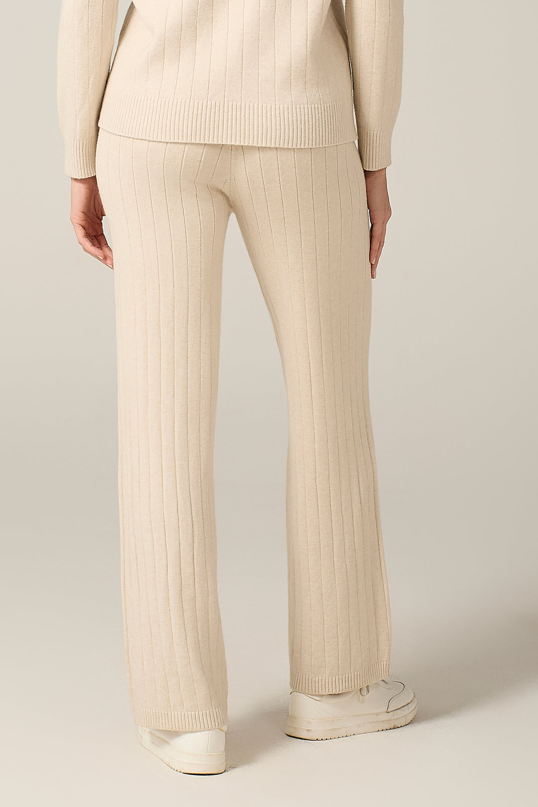 Pantalone jogger in maglieria a coste larghe