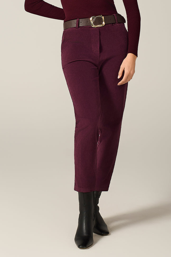 Pantalone chino in millerighe di velluto stretch