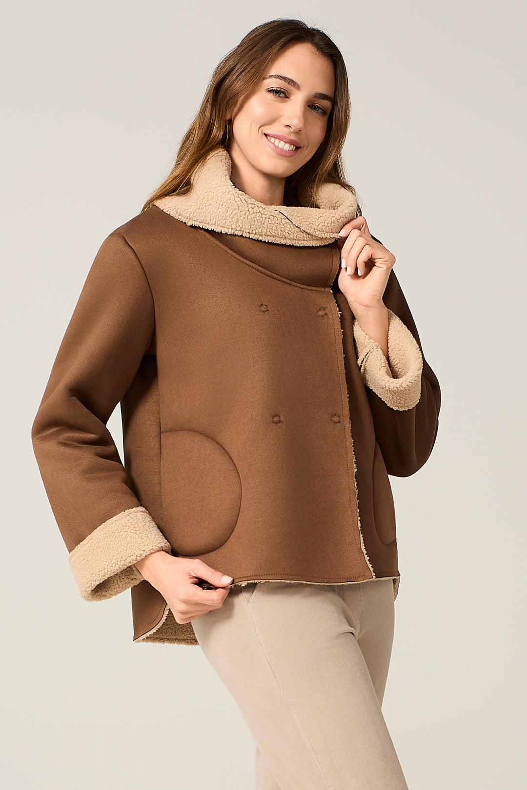 Giaccone doppiopetto in eco montone