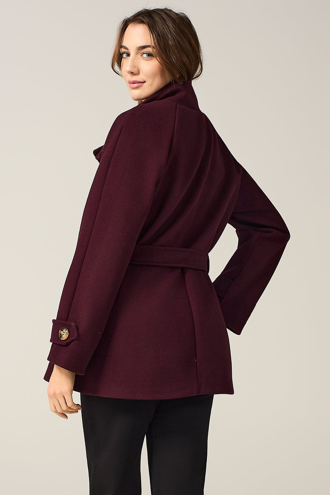 Cappotto collo in piedi con cinta