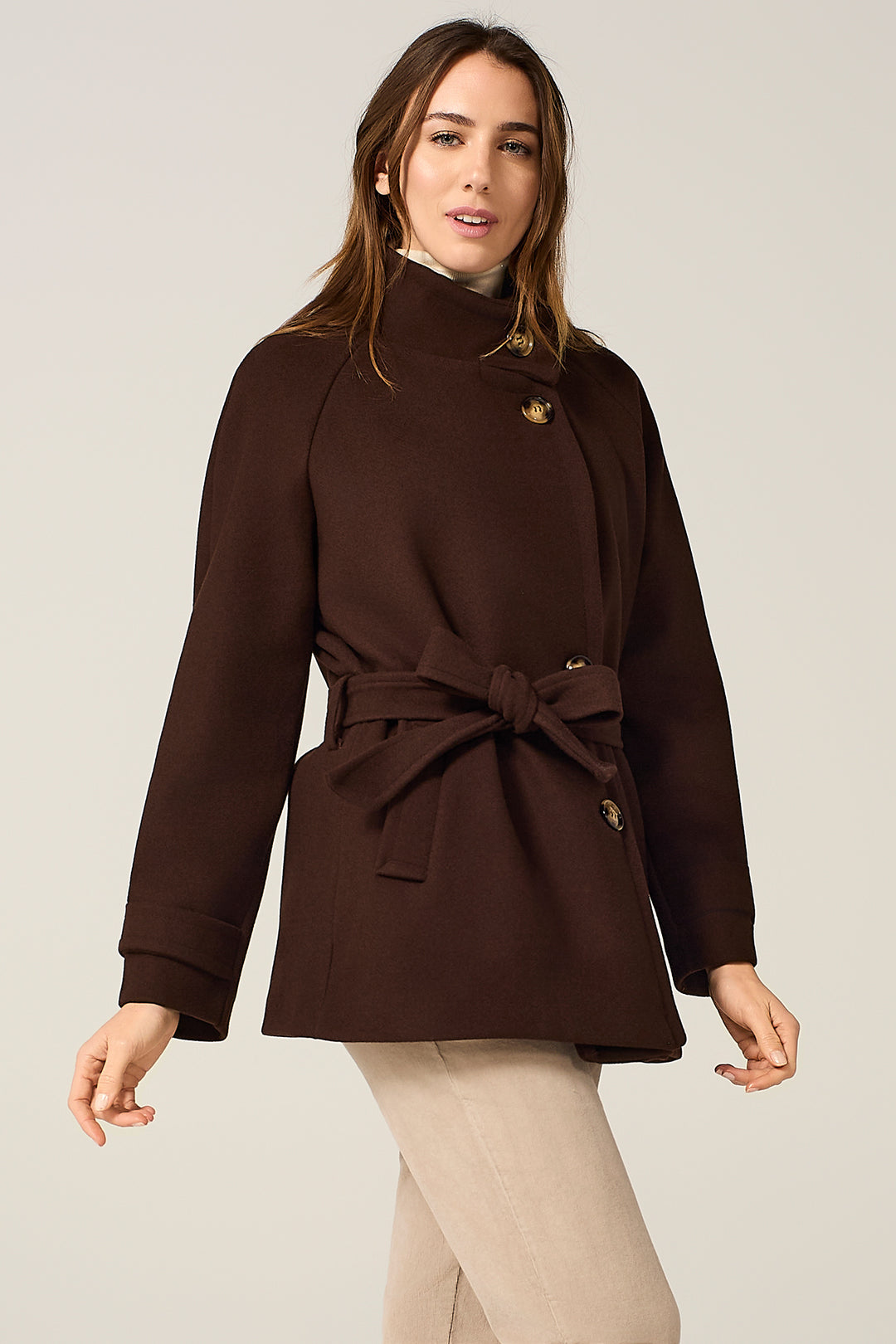 Cappotto collo in piedi con cinta