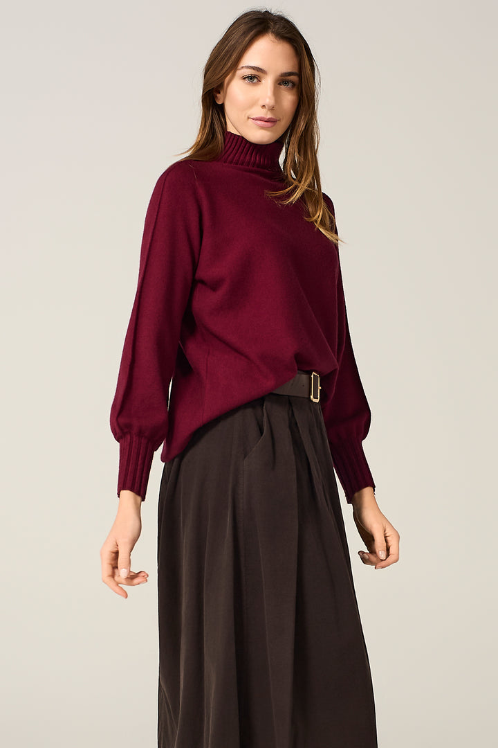 Maglia collo a lupetto fondo ampio