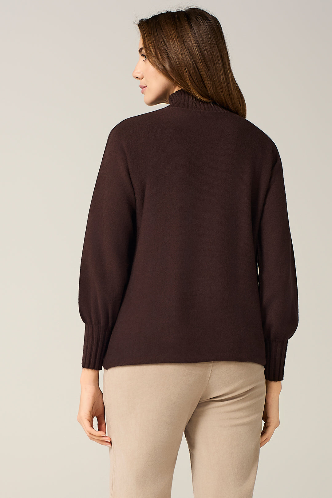 Maglia collo a lupetto fondo ampio