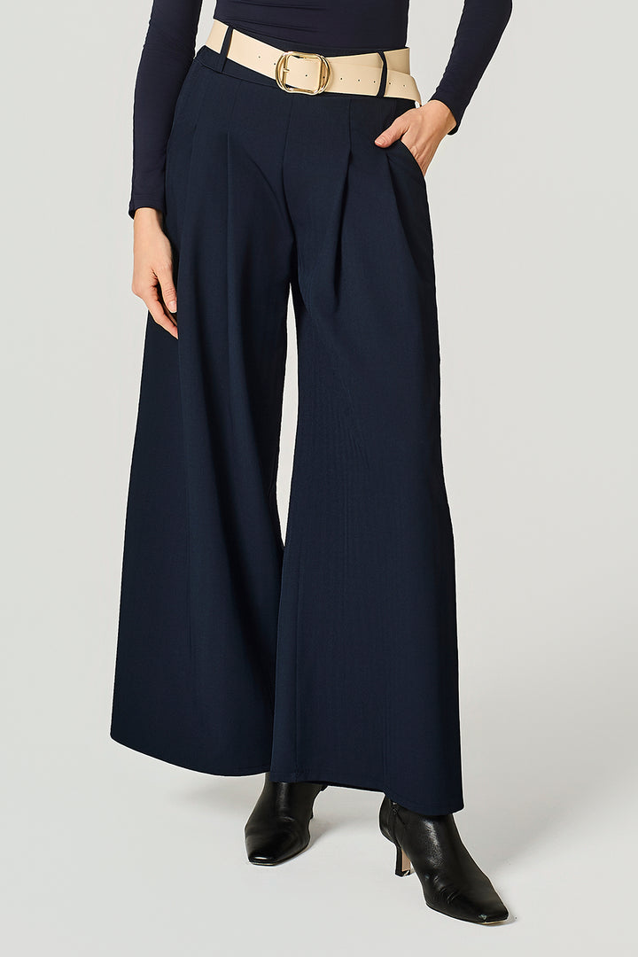 Pantalone over con pinces e cinta