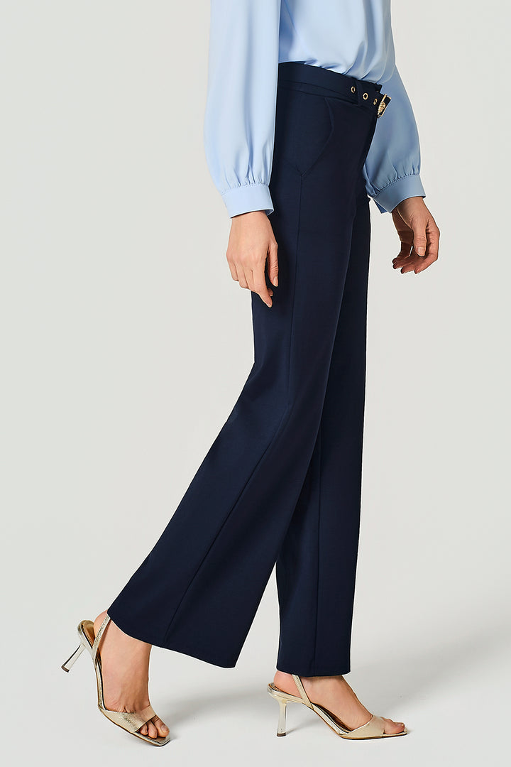 Pantalone con cinta in punto milano stretch