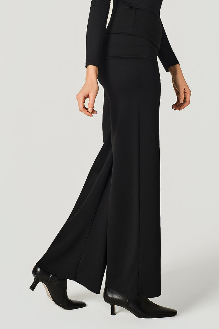 Pantalone con risvolto in vita stretch