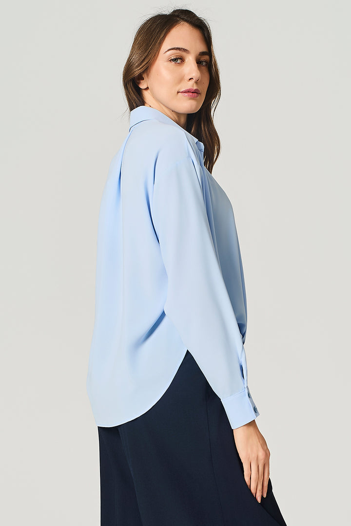 Camicia in satin con nodo incrociato