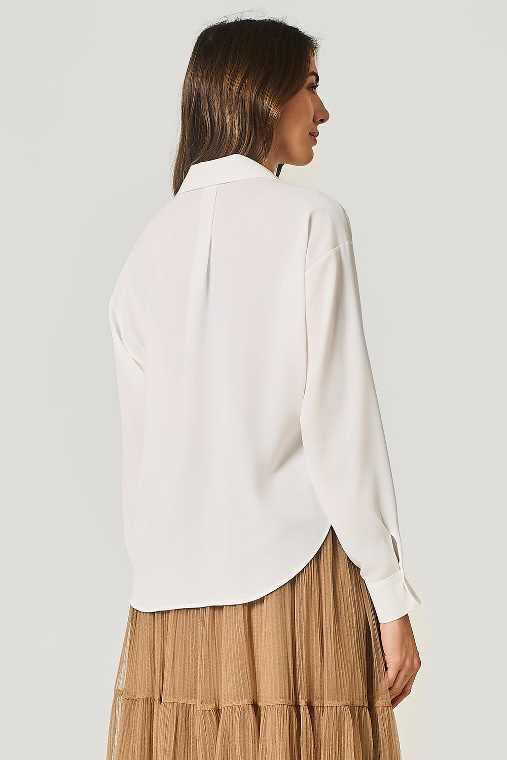 Camicia in satin con nodo incrociato