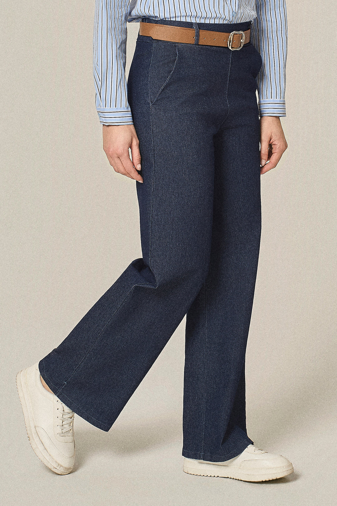 Jeans in chambrais stretch con cinta