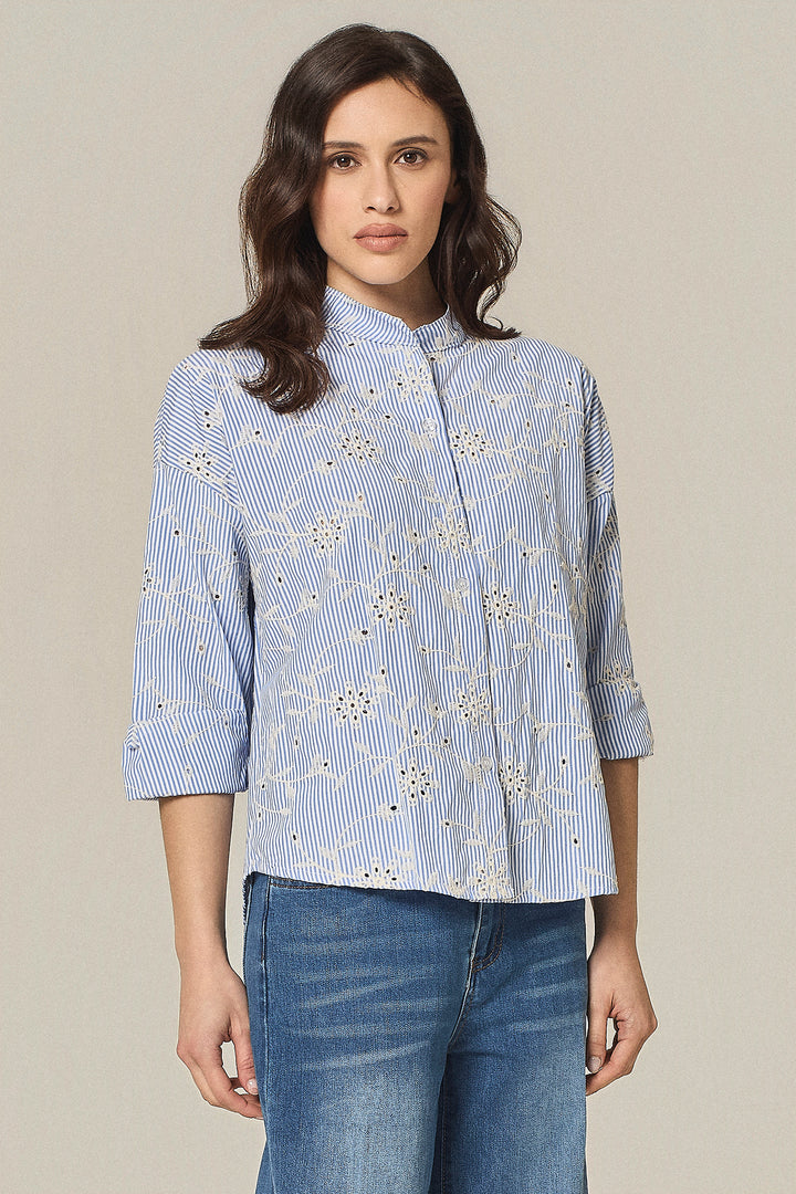 Camicia millerighe con ricami sangallo