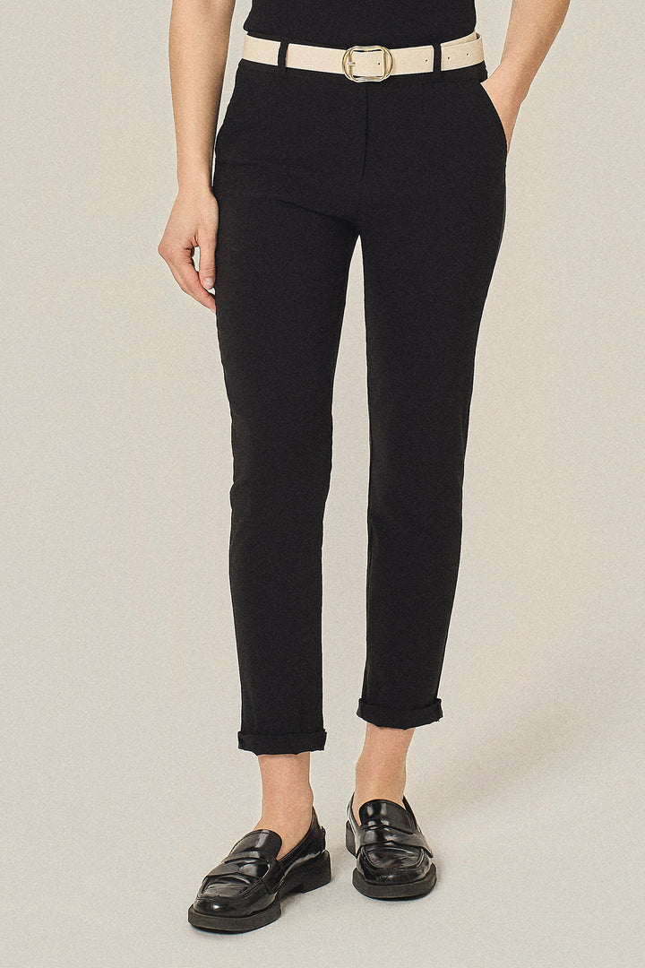 Pantalone chino stretch con cinta