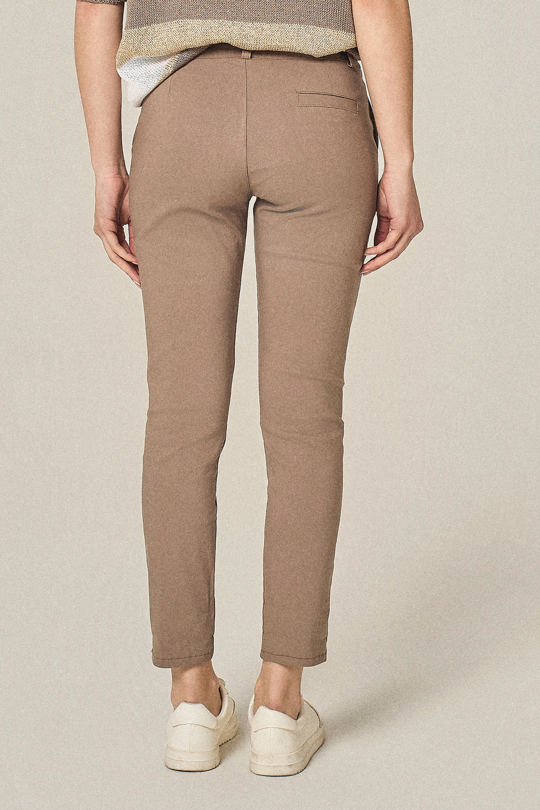 Pantalone chino in viscosa stretch
