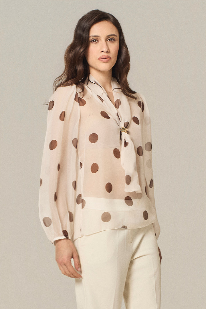 Blusa a pois con motivo a cravatta