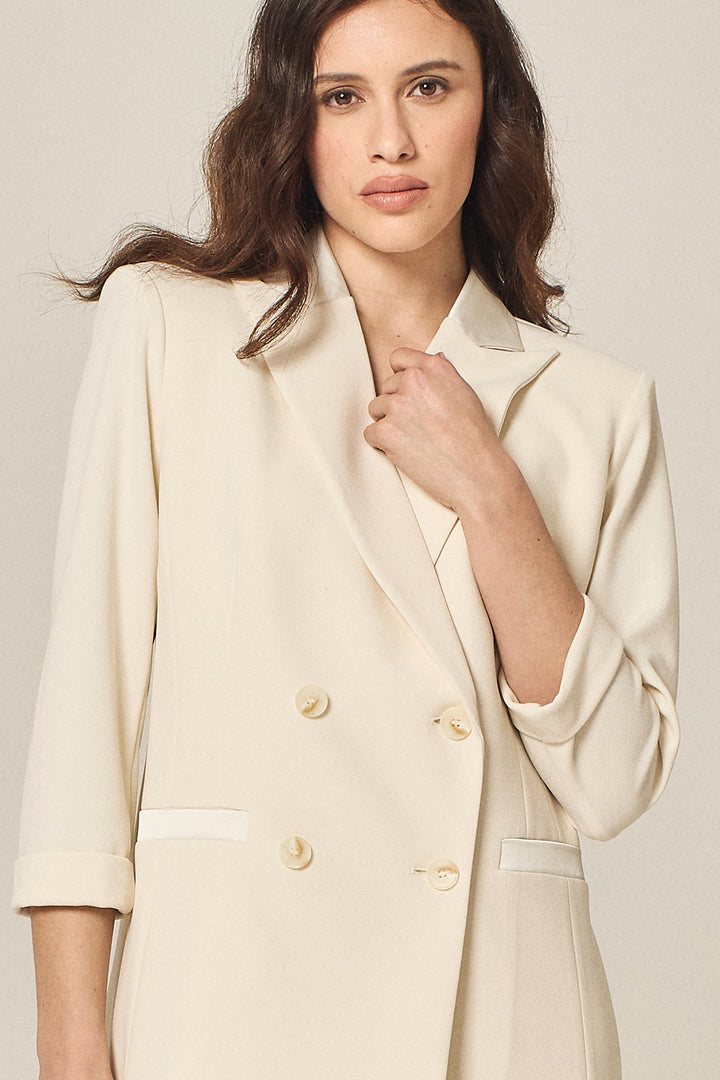 Blazer doppiopetto con dettagli in satin
