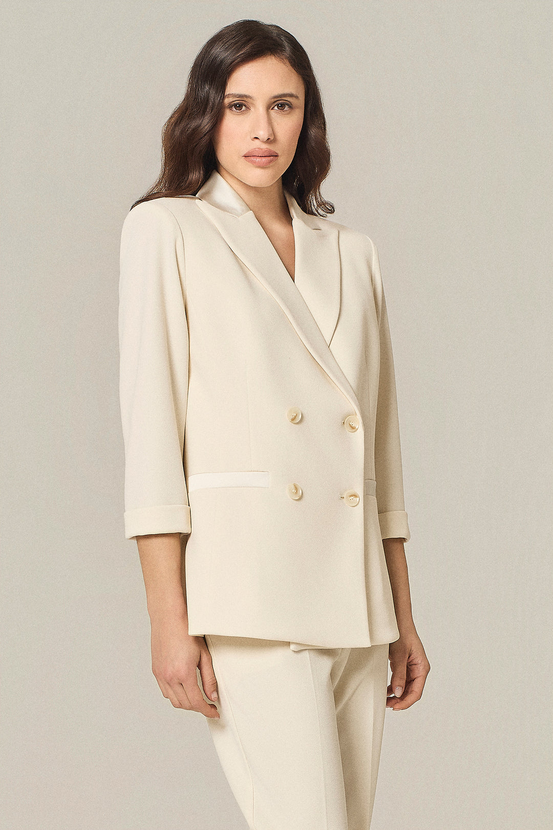 Blazer doppiopetto con dettagli in satin