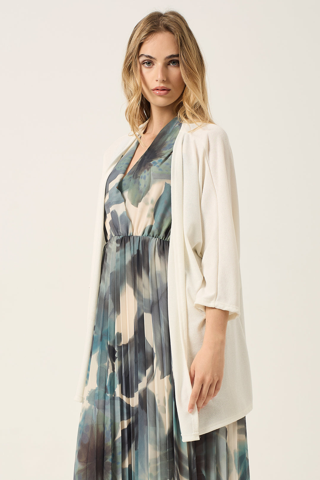 Cardigan aperto in maglieria leggera