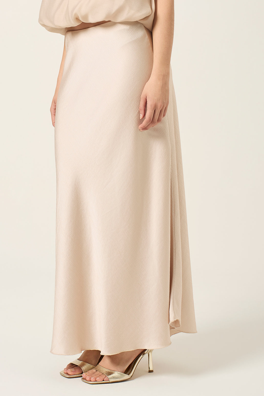 Gonna lunga in satin