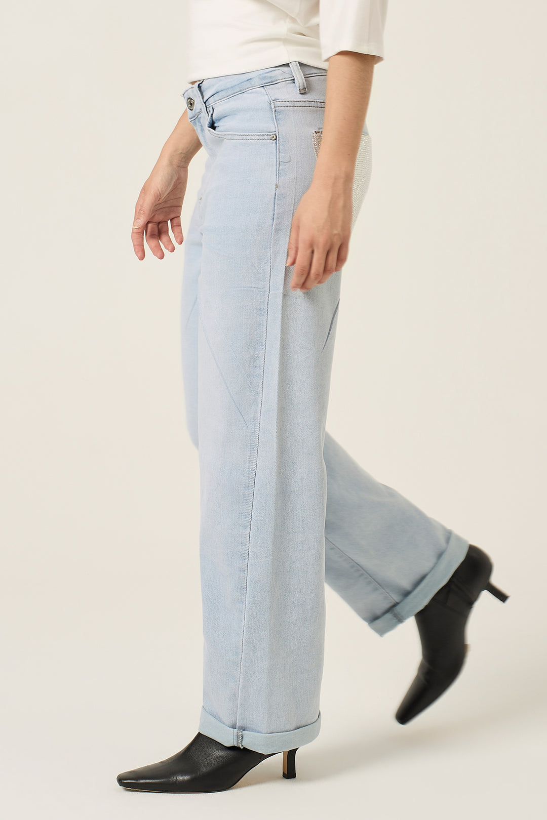 Jeans con tasche argento con microborchie