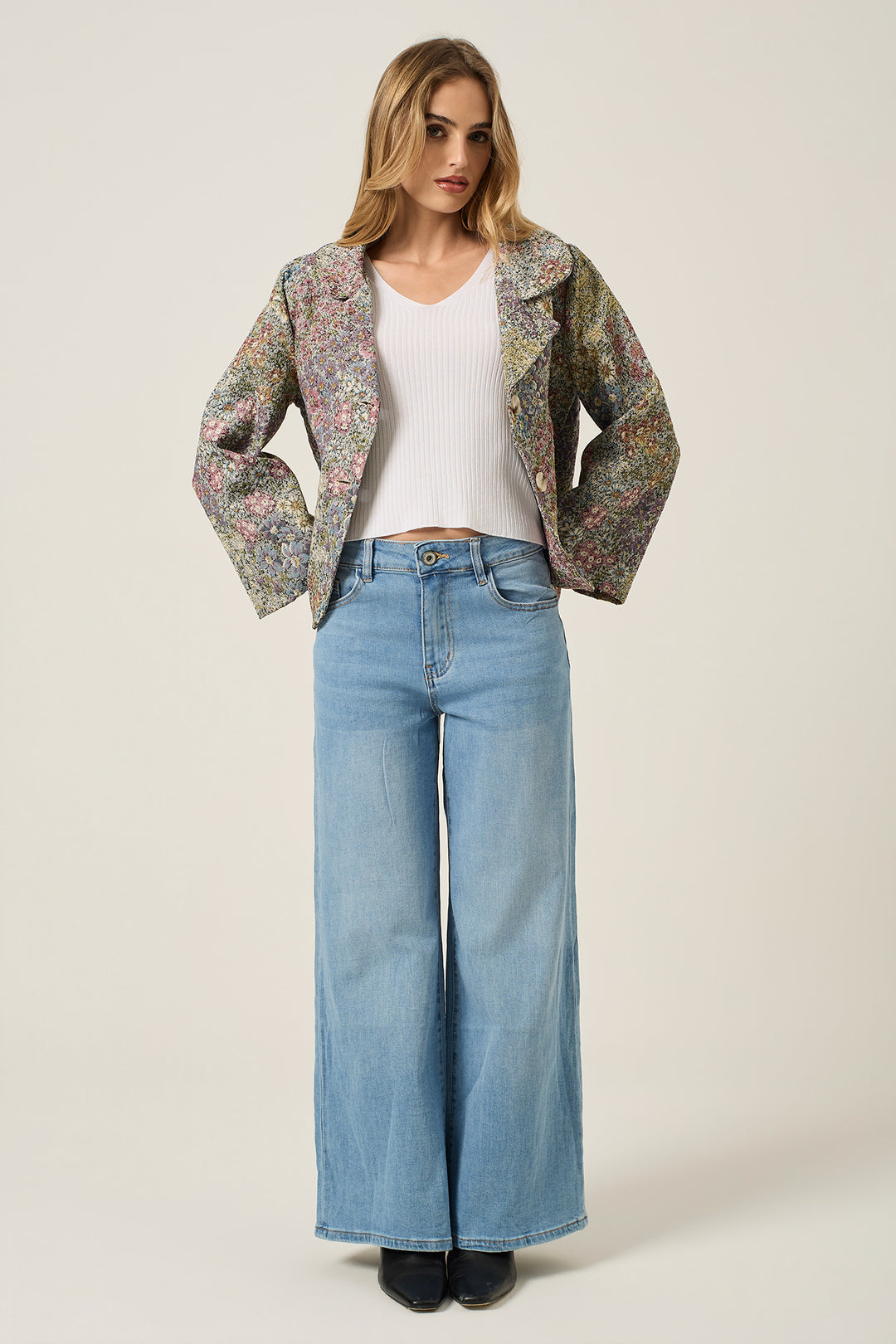 Giacca tessuto jacquard fantasia floreale