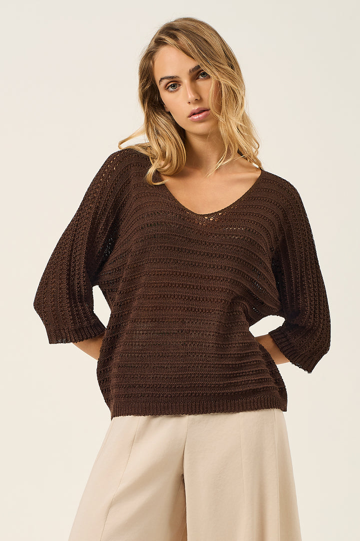 Maglia scollo a V traforata
