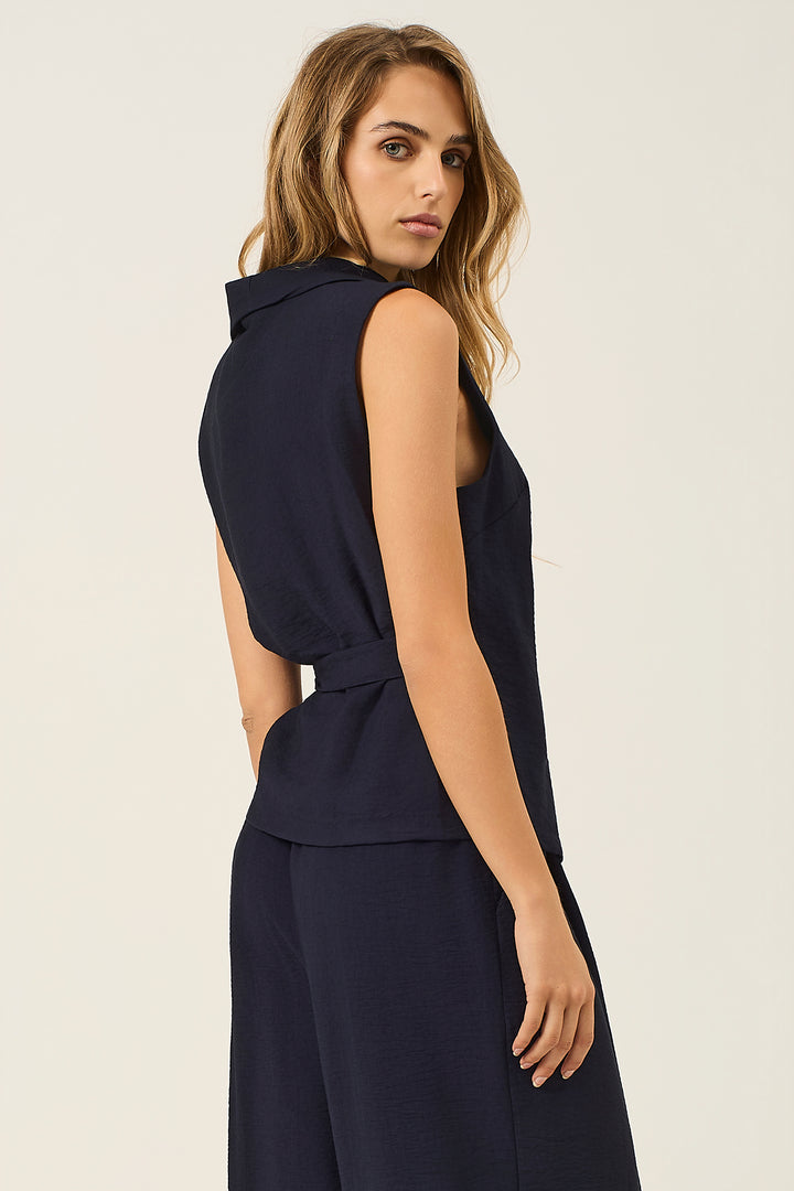 Gilet chiusura incrociata con fiocco