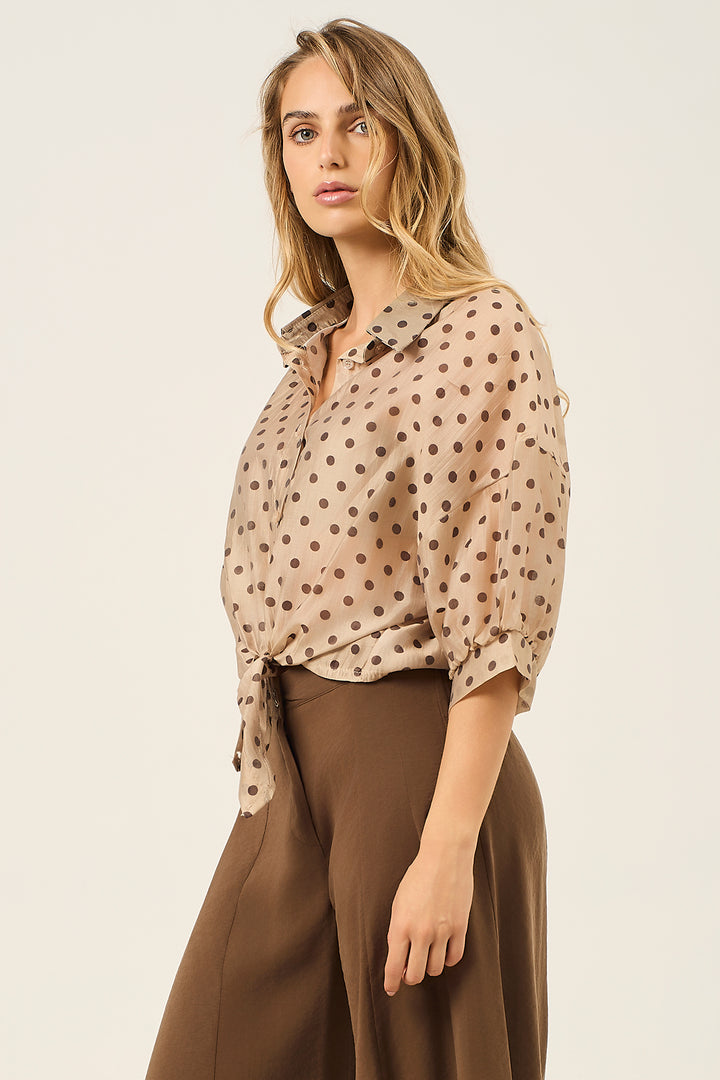 Camicia con nodo a pois