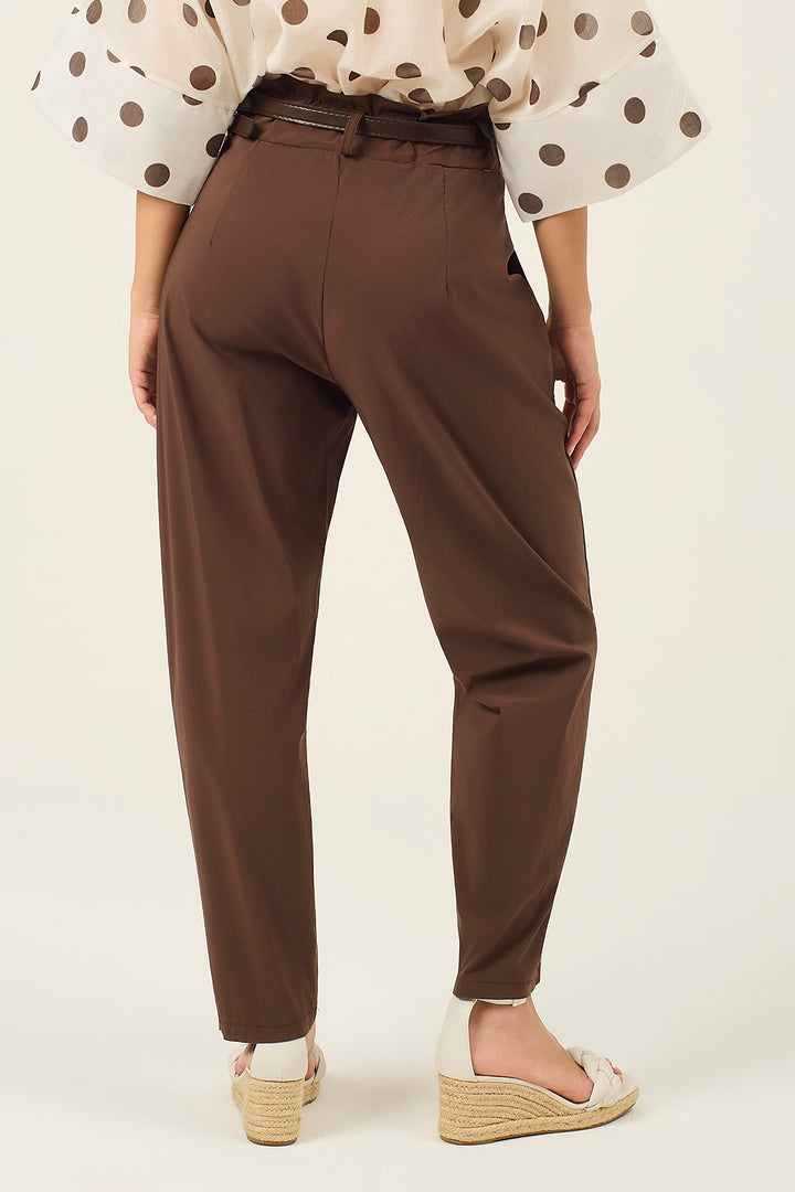 Pantalone con vita alta arricciata