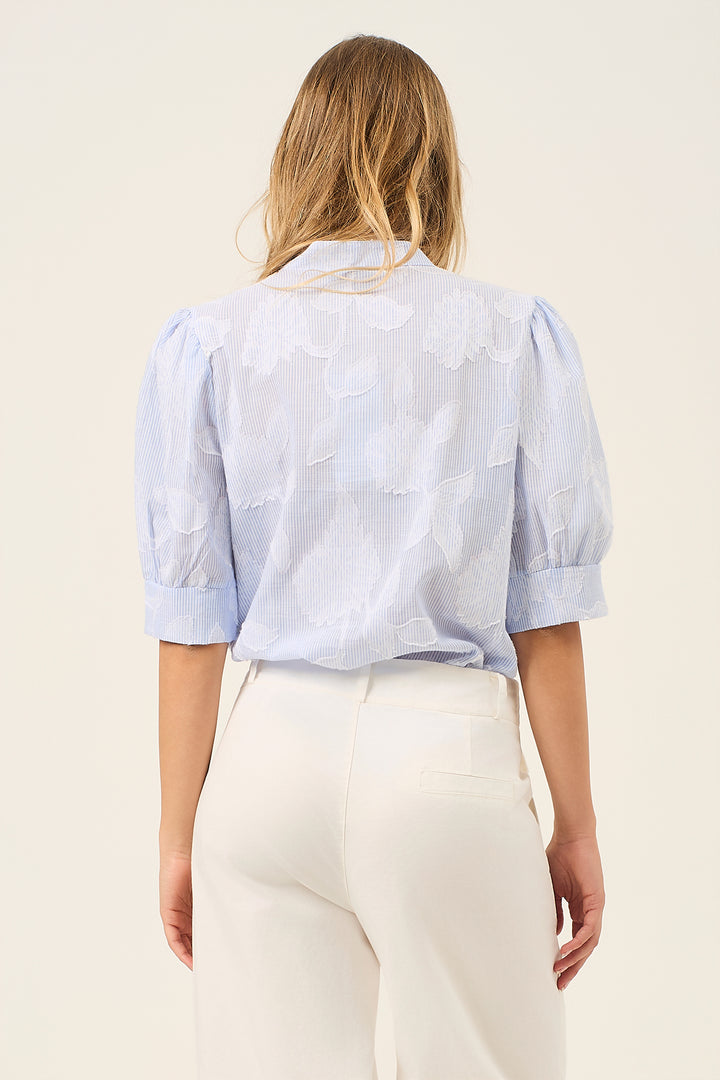 Camicia millerighe con ricamo floreale