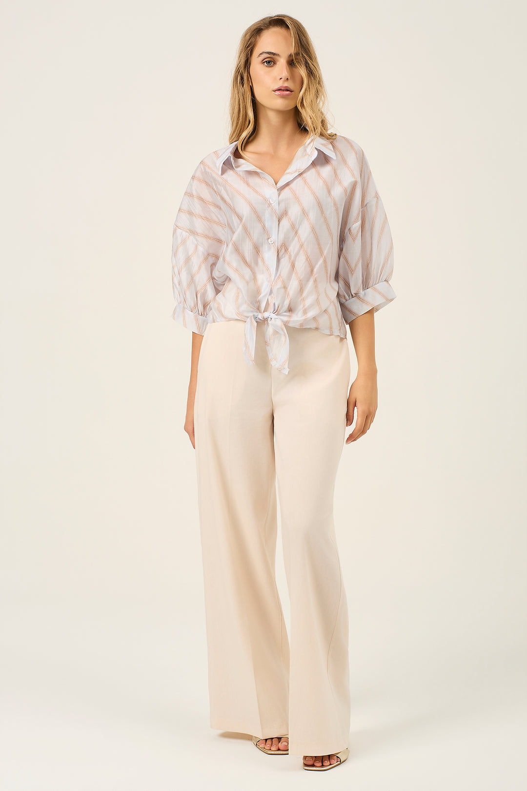 Pantalone chino in misto lino