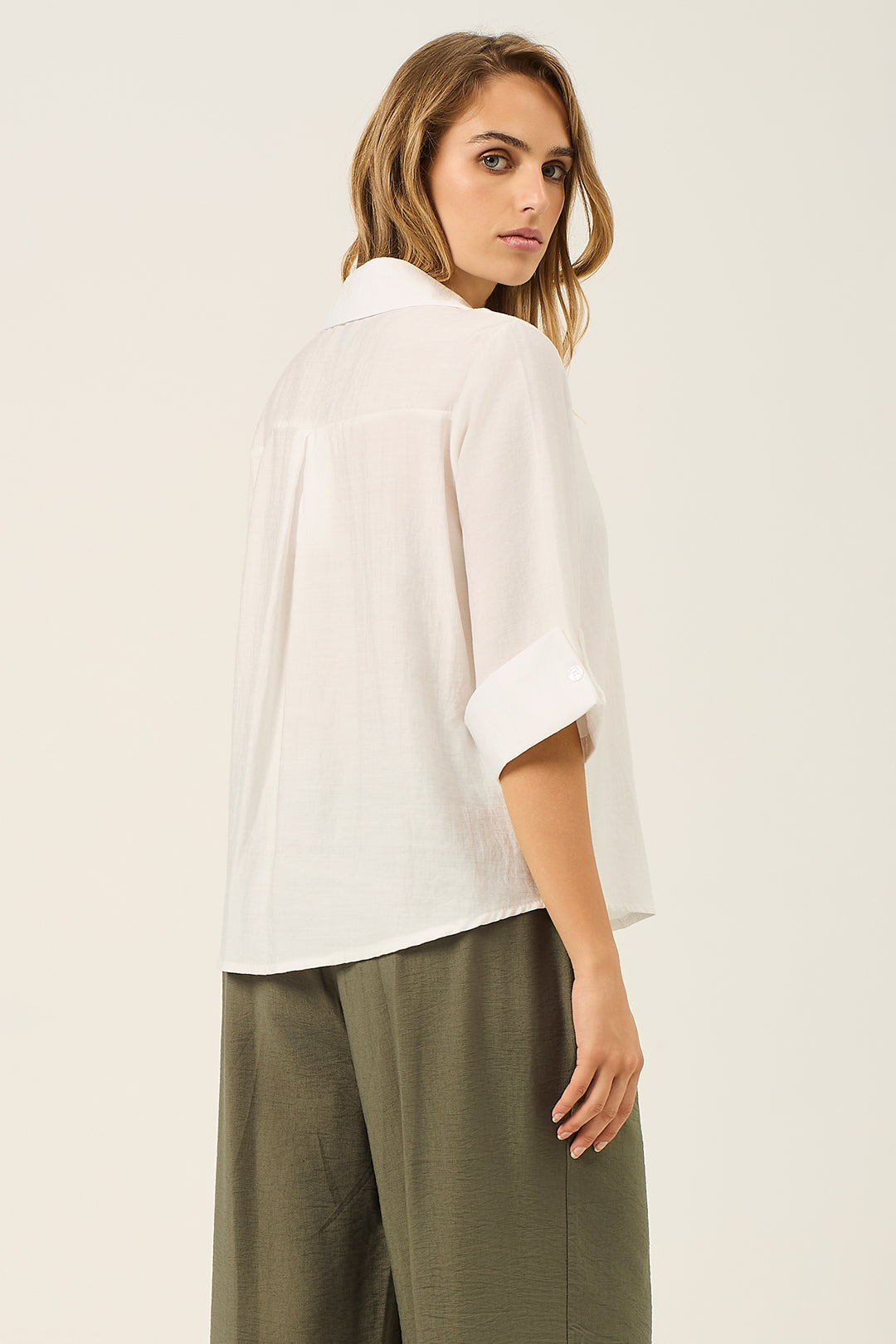 Camicia manica 3/4 polso con risvolto