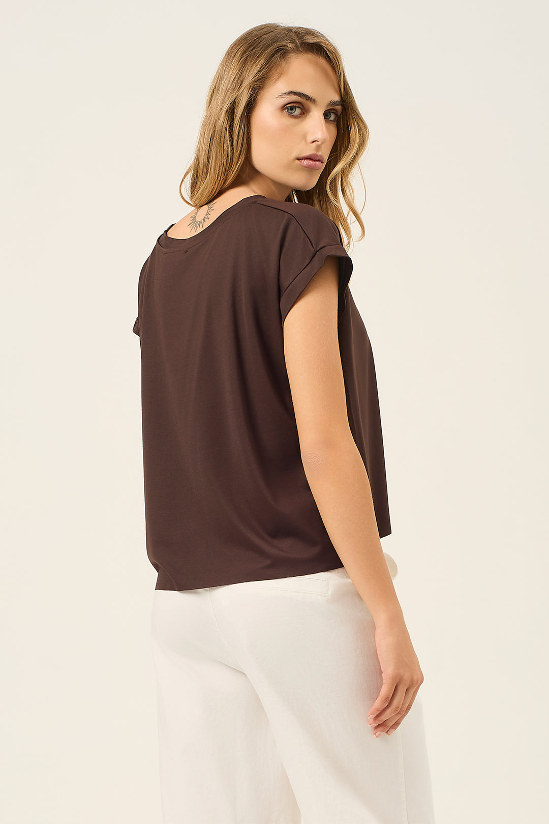 T-shirt in viscosa stretch