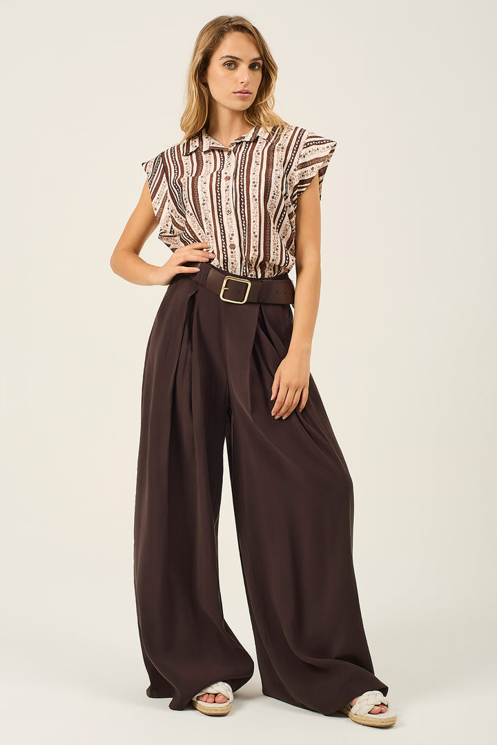Pantalone over con pieghe