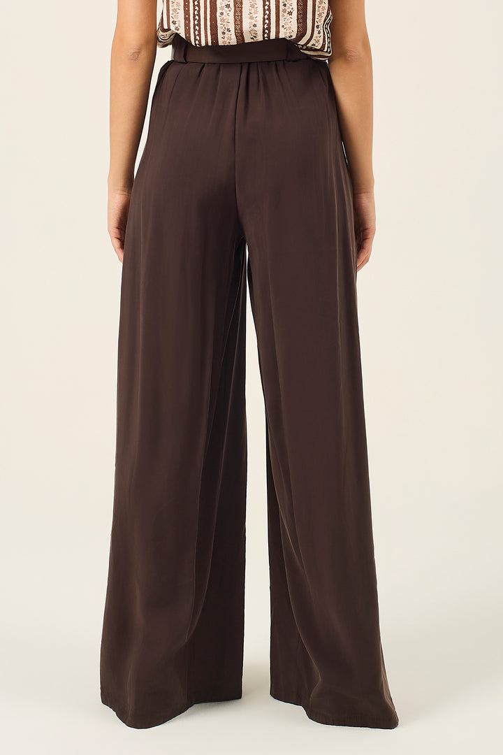 Pantalone over con pieghe