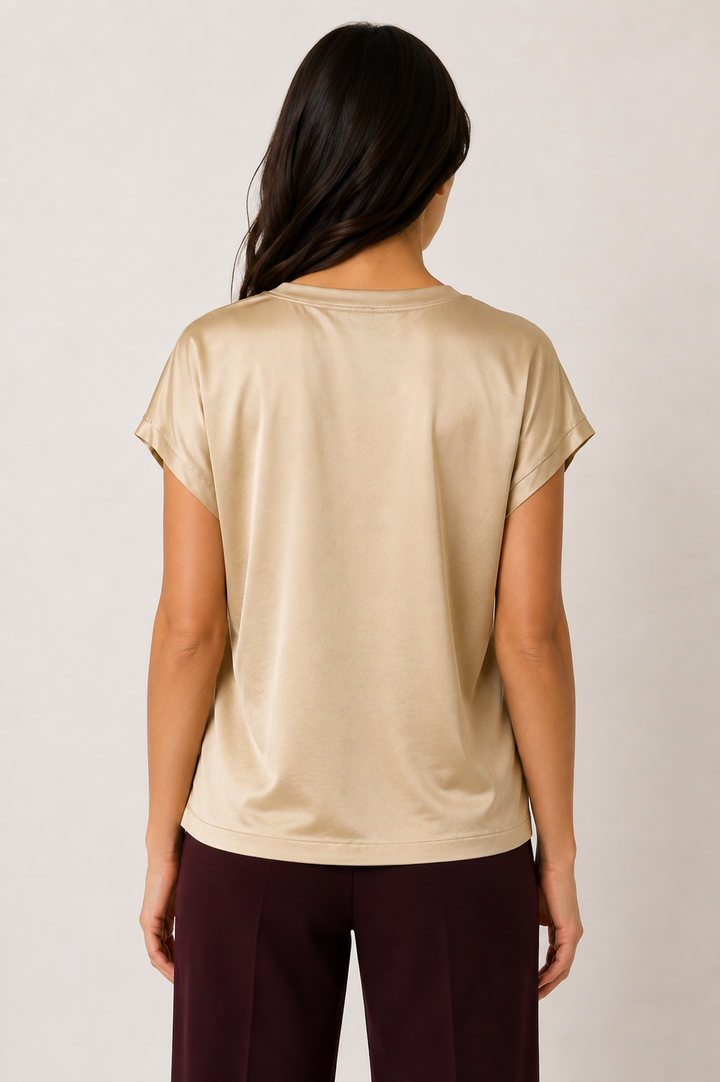 T-shirt in satin stretch