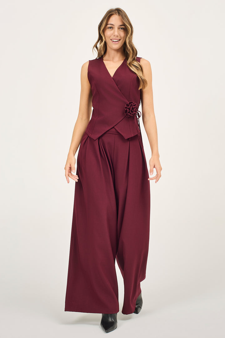 Pantalone a palazzo con pieghe e pinces
